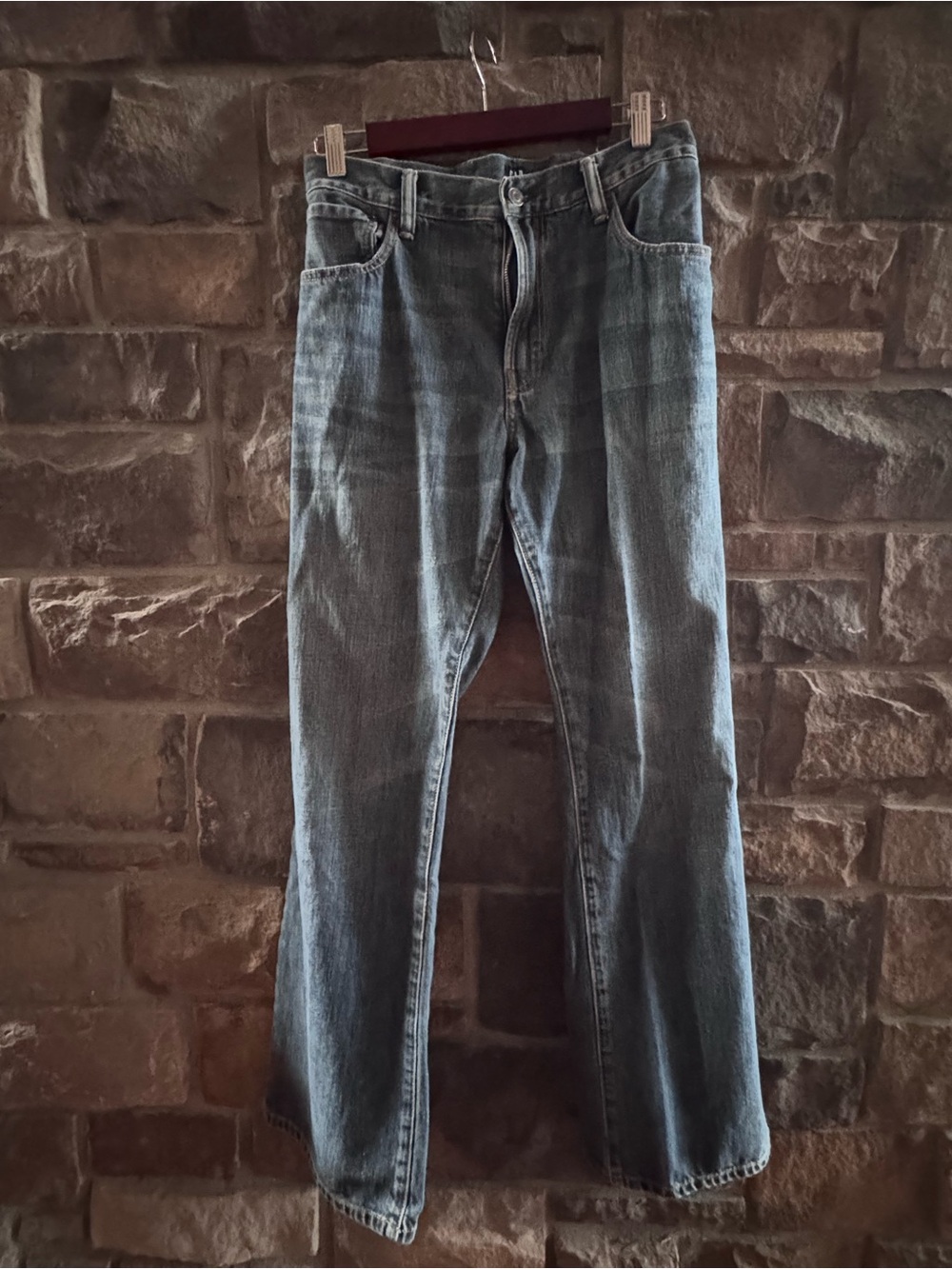 Gap Classic Men's Blue Jeans - 38x32